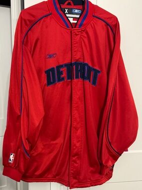 Vintage Reebok Detroit Pistons NBA Team Jacket Mens XL Long Red Warm Up Jacket